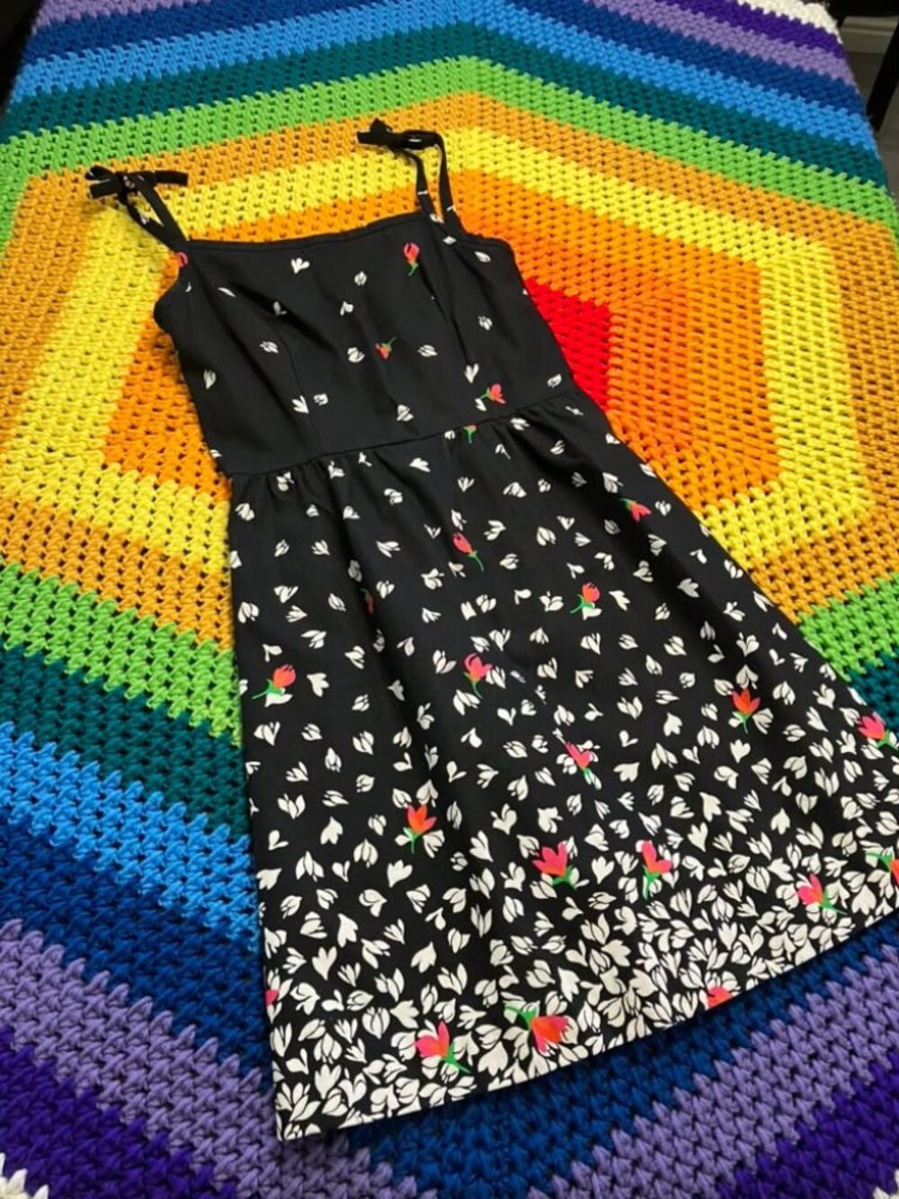 70's Vintage Malia Honolulu Black White Red Rose Hawaiian Mini Sundress Dress